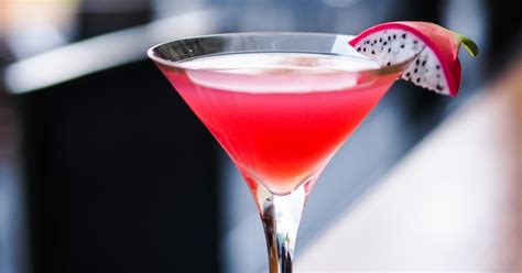 10 Best Dragon Fruit Cocktails and Drinks - Insanely Good