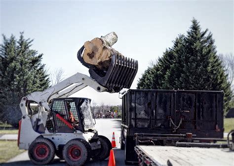 Choosing a Skid Steer Tire for Landscaping