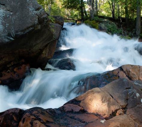 Waterfalls of Ontario: Paradise Lagoon Falls