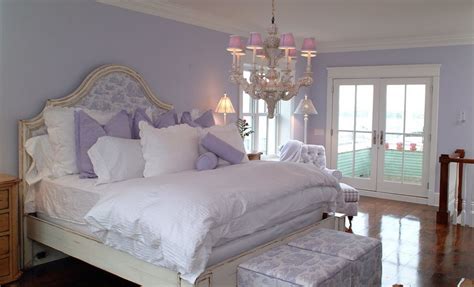 What Is Lavender And How To Work With This Color