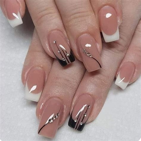 20 Nail Art Designs for Short Nails | the 20 Nail Story