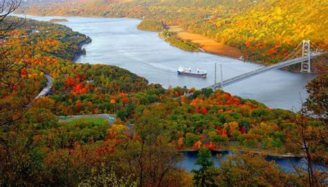 The Best Places To Visit In Upstate New York In Fall!