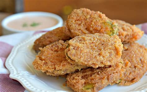 How To Make The Best Extra Crispy, Deep Fried Pickles