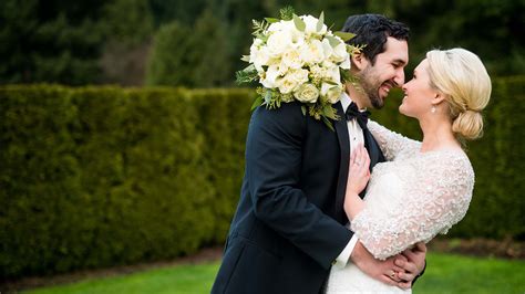 Hollywood Schoolhouse Wedding Photos | Seattle Wedding Photographers » Salt and Pine Photography