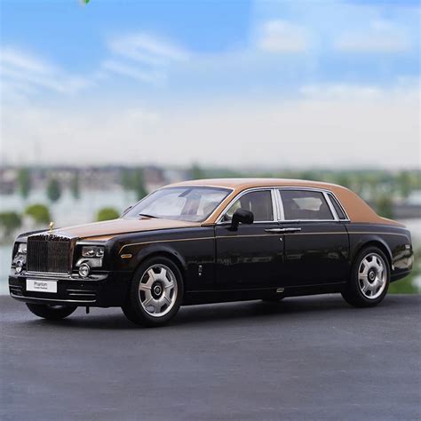 1:18 Scale Metal Diecast Rolls-Royce Phantom Vehicle Model Extended Four-door Version Alloy Car ...