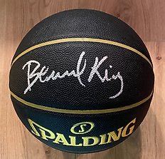 Sports Memorabilia Auction (NBA) - Catawiki