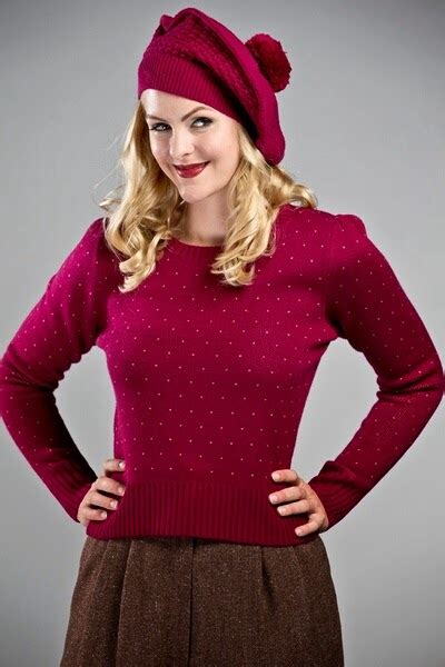 Fashionable Forties: New knitwear with a vintage feel