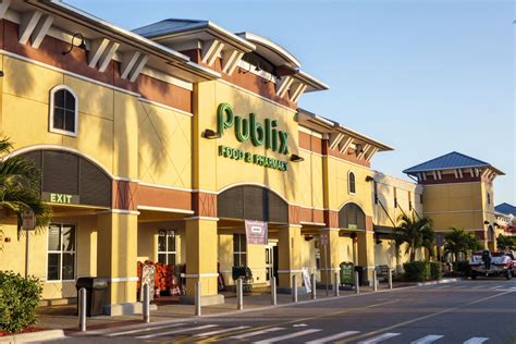 Publix, Florida’s favorite grocery store, explained - Vox