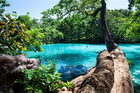 Secret Places: Vanuatu - Blue Lagoon, Champagne Bay, Espiritu Santo