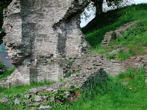 Crickhowell Castle