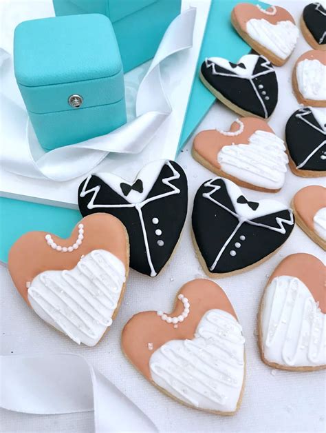 Bride & Groom Cookies