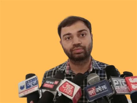 UPSC Topper Pradeep Singh IAS Wiki, Age, Qualification, Education