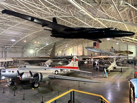 Strategic Air Command Museum - Go Wandering