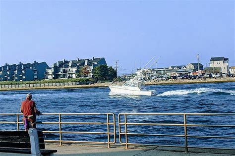 Despite shoaling, NJ's Manasquan Inlet safe for boats — for now