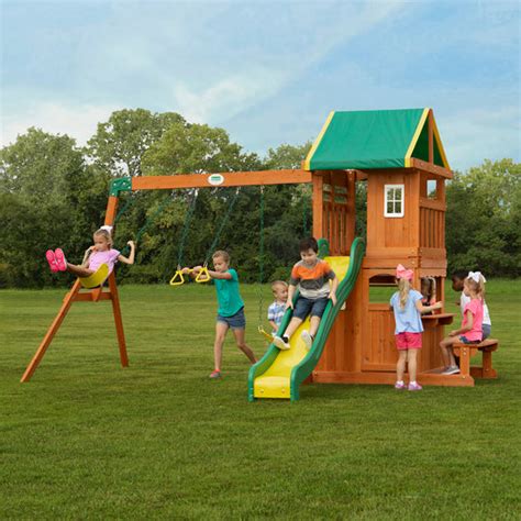 Wooden Swing Sets, Playhouses, Playsets | Backyard Discovery