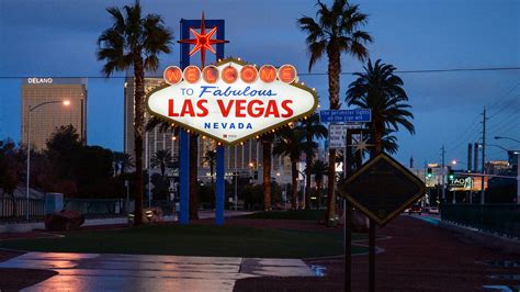 ‘Welcome to Fabulous Las Vegas’ sign turns 60 — VIDEO | The Strip | Local