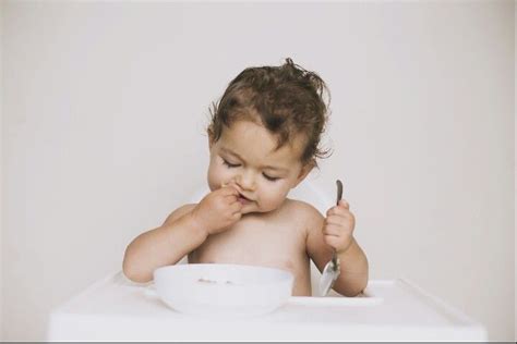 Baby eating, food photography, baby girl, Emma Webb Photography | Baby eating, Baby eating ...