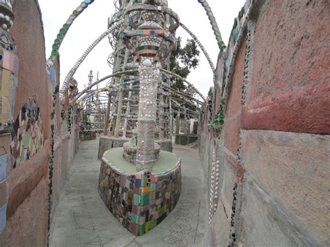 art-space: 1st Visit to the Watts Towers Art Center