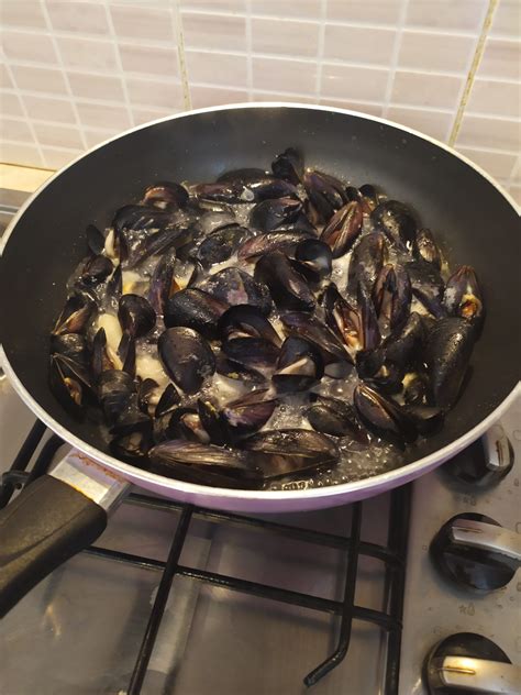 Black Mussels Recipe | Family Cooking Recipes