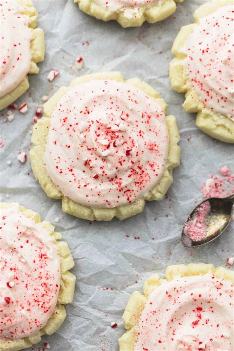 Peppermint Sugar Cookies | Creme De La Crumb