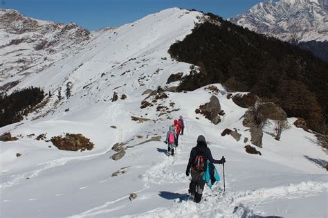 Brahmatal Trek difficulty level - Himalayan Climber