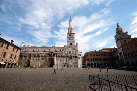 Modena Cathedral, Italy editorial photography. Image of catholic - 119978487