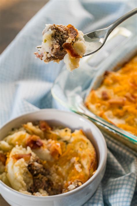 Cheesy Loaded Meatloaf Casserole – 12 Tomatoes