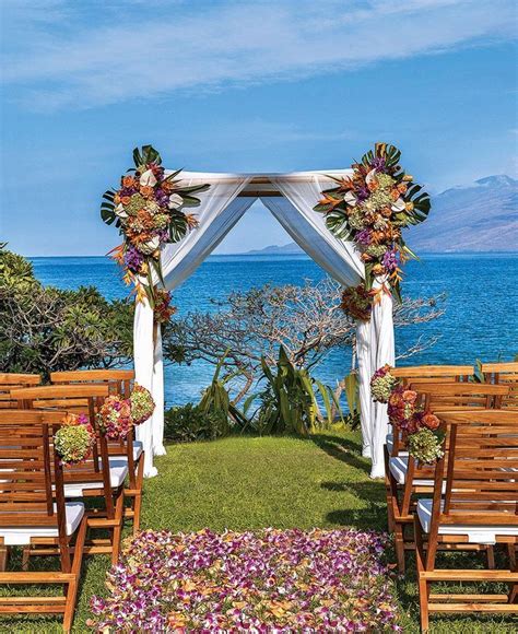 Hawaii Wedding Venues for Any Budget | Wedding venues hawaii, Hawaii beach wedding, Hawaii wedding