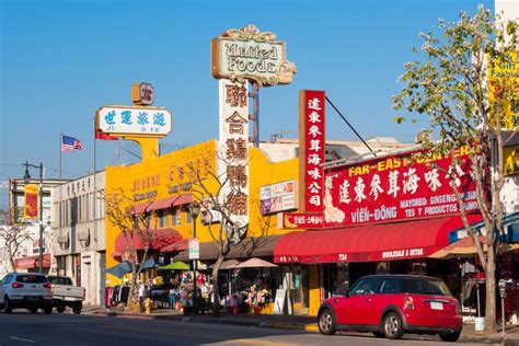 Los Angeles Chinatown Guide and Photo Tour