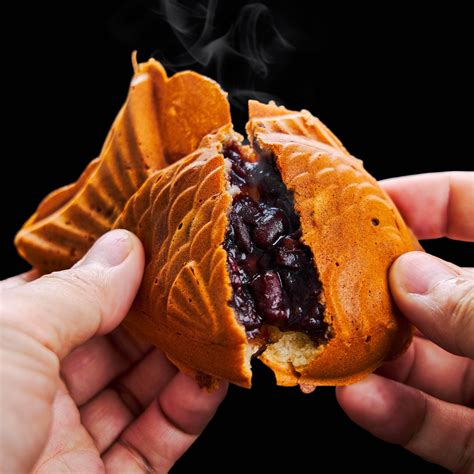 Taiyaki Recipe (たい焼き) Japanese Fish-Shaped Pastry