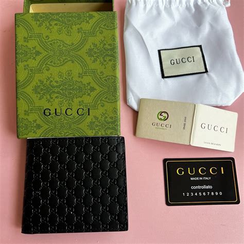 Gucci Men`s BLACK Micro Guccissima Bi fold Men Wallet… - Gem