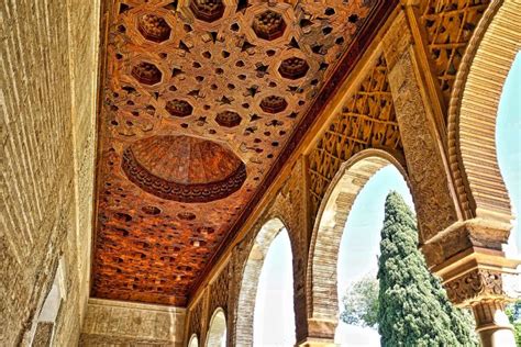 Granada artwork, the precious jewel of Al-Andalus | Hammam Granada