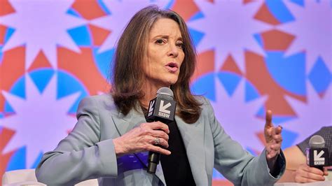 Spiritual guru Marianne Williamson considers Biden challenge, says DNC ...