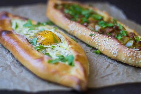 Authentic Turkish Pide Bread Recipe | Besto Blog