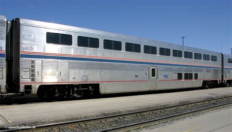 Finn's train and travel page : Trains : USA : Amtrak Superliner I coach no. 34022