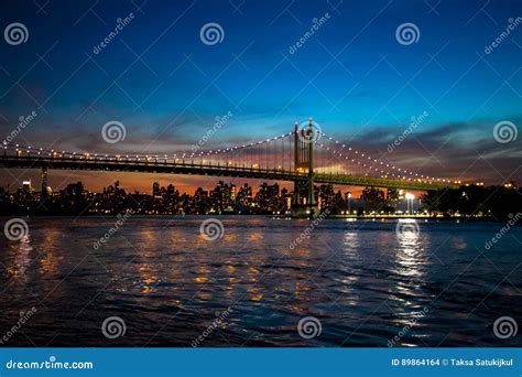 Triborough Bridge and Manhattan City at Night Stock Photo - Image of astoria, dark: 89864164