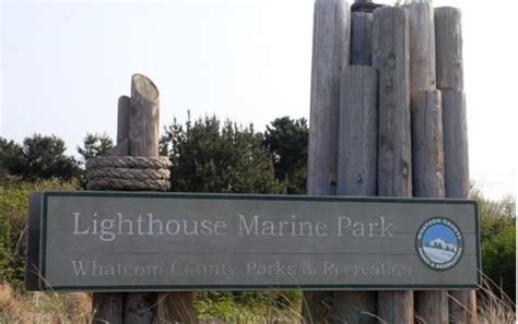 Point Roberts Lighthouse Park – The Whale Trail