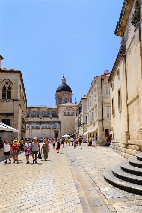 A Self-Guided Walking Tour of Dubrovnik (With Map!)