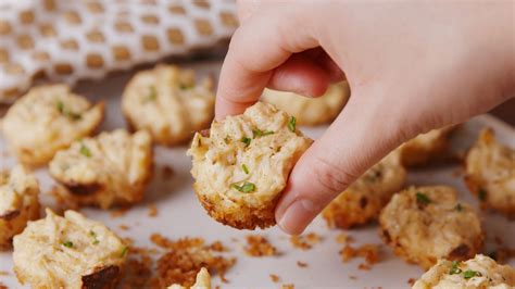 These Crab Cake Bites Will Outshine All Other Appetizers At Your Holiday PartyDelish Crab Cakes ...