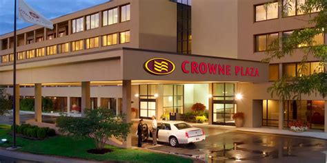 Crowne Plaza Indianapolis-Airport - Indianapolis, Indiana