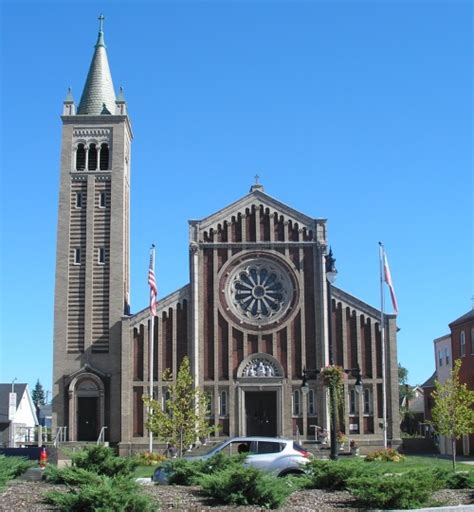 Holy Trinity Catholic Church, Westfield (1910) – Historic Buildings of Massachusetts