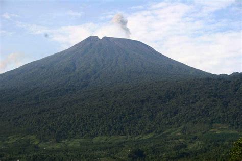 Gunung Slamet Makan Korban, Mahasiswa Meninggal Hipotermia