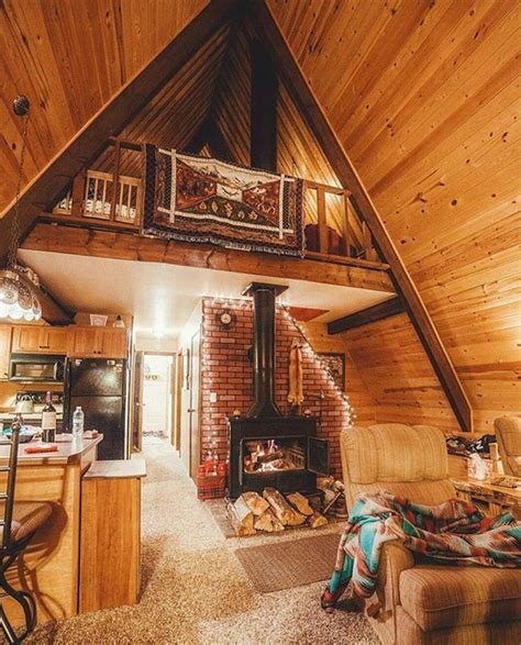 10+ Impressive Log Cabin Interior Designs For Your Home