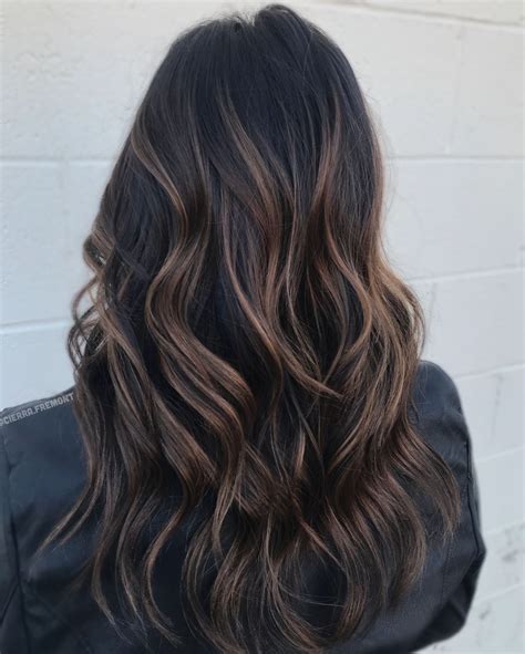 60 Hairstyles Featuring Dark Brown Hair with Highlights | Brown ombre ...