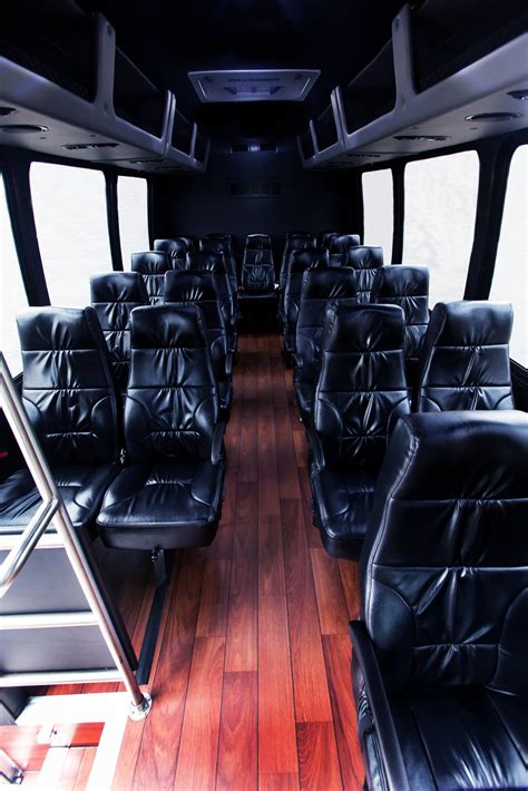 BUS 222 - 23 PASSENGER EXECUTIVE SHUTTLE - Elite TransportationElite Transportation