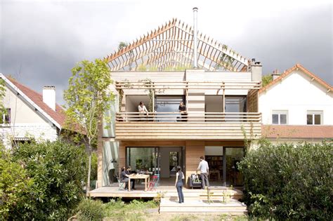 Eco-Sustainable House / Djuric Tardio Architectes | ArchDaily