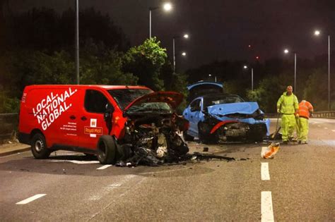 London : Six injured after Lamborghini and Royal Mail van crash | UK ...