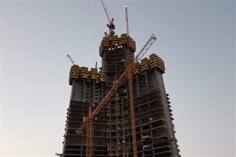 Work restarts on audacious kilometer-tall skyscraper