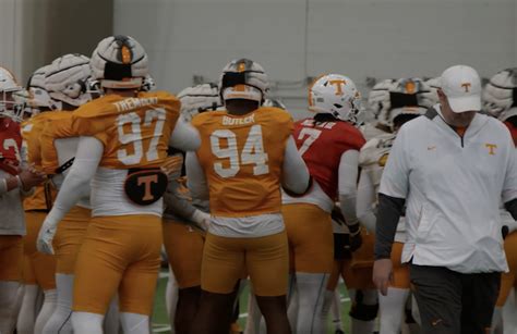 WATCH: Tennessee Football Practice Highlights - Vanderbilt Week | Rocky Top Insider