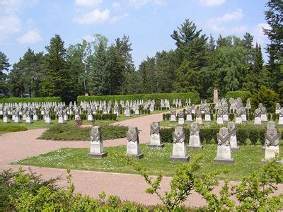 Soviet Garrison Cemetery Dresden - Dresden - TracesOfWar.com